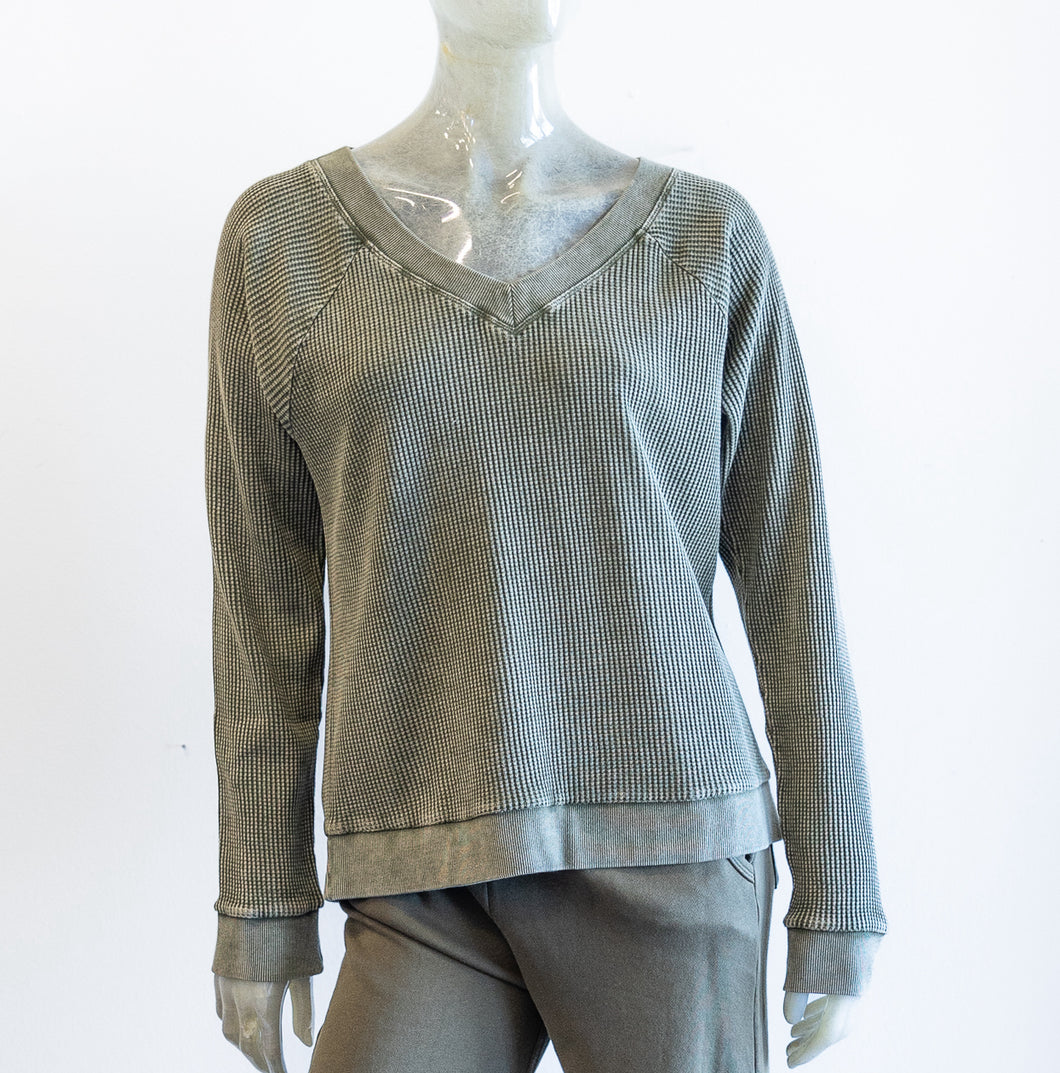 Mododoc Khaki Green Long Sleeve V Neck Top