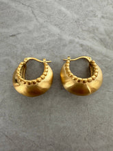 Load image into Gallery viewer, Bead Crescent Earrings
