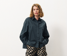 Load image into Gallery viewer, Teal Green Cotton Poplin Poet Blouse
